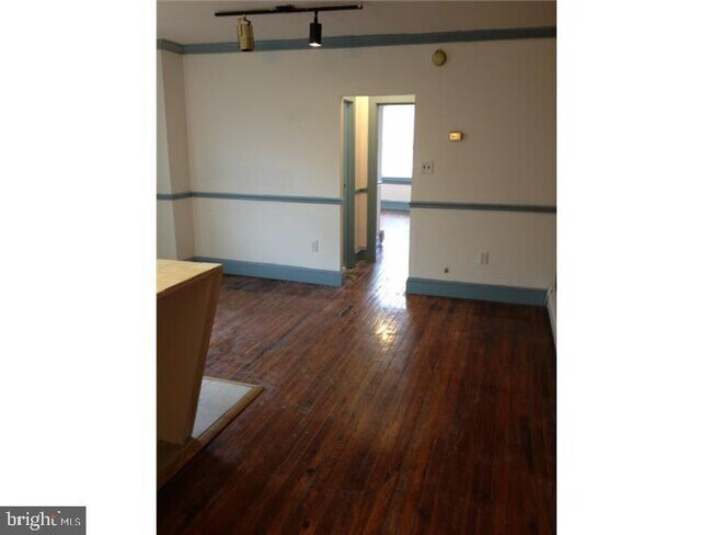 Building Photo - 6330 Germantown Ave