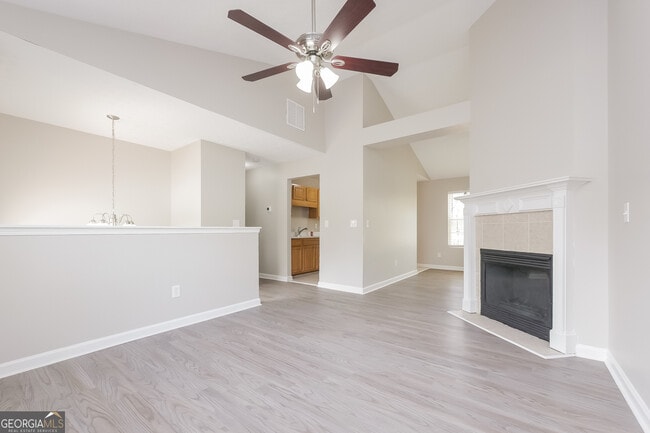 Building Photo - 9108 Jefferson Village Dr SW