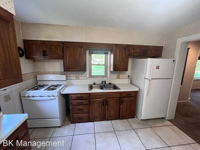 Building Photo - 4 br, 2 bath House - 516 N Salisbury St
