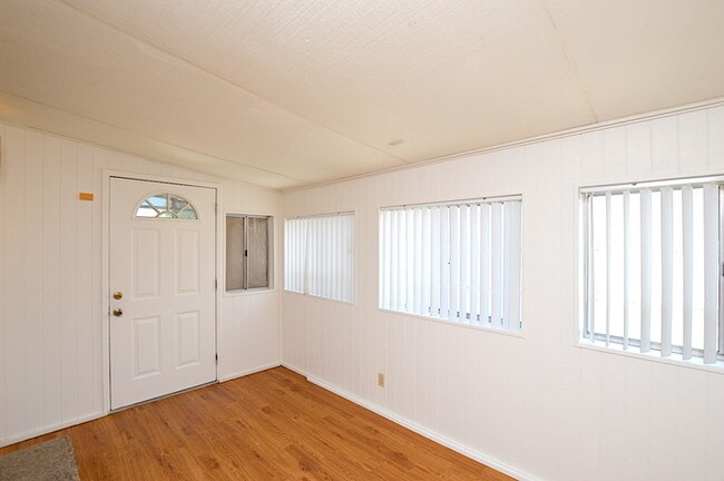 Foto del edificio - Scottsdale Mobile Estates!