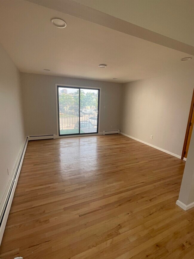 Foto del edificio - 331 Mercer Loop
