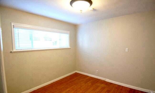 Building Photo - 323 CRISTOBAL, LLC