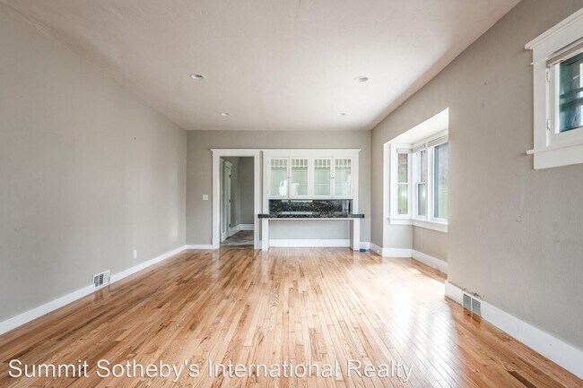 Foto del edificio - 2 br, 1 bath House - 6386 N. State Road 32