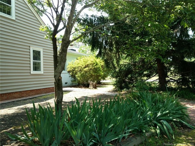 Foto del edificio - 209 Waller Mill Rd