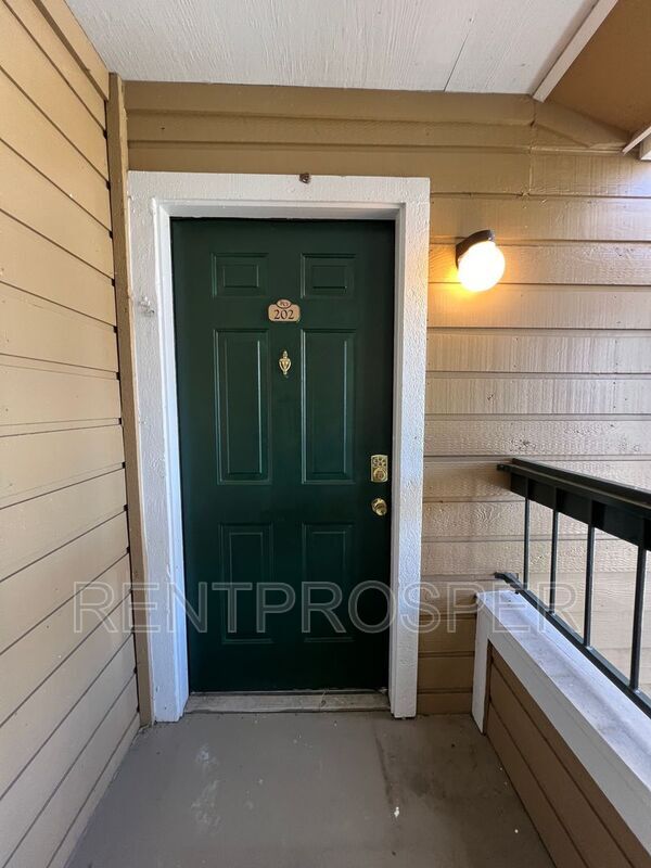 Building Photo - 4350 Perkinshire Ln