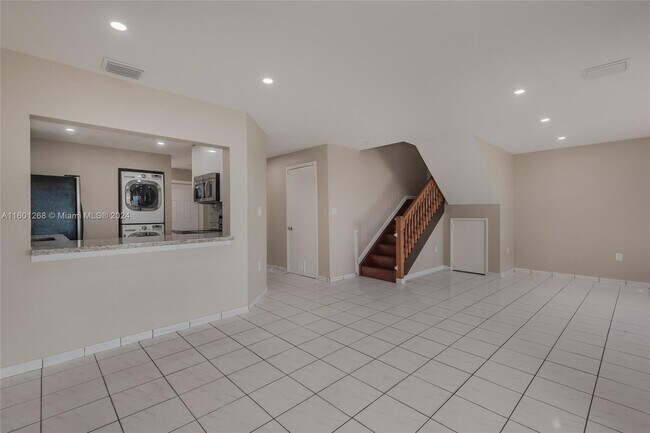 Foto del edificio - 12373 NW 7th Ln