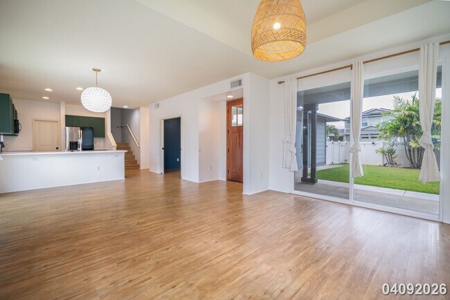 Foto del edificio - Available Now! 4 BD / 3 BA / Garage Parking / Pets Allowed in Ewa Beach