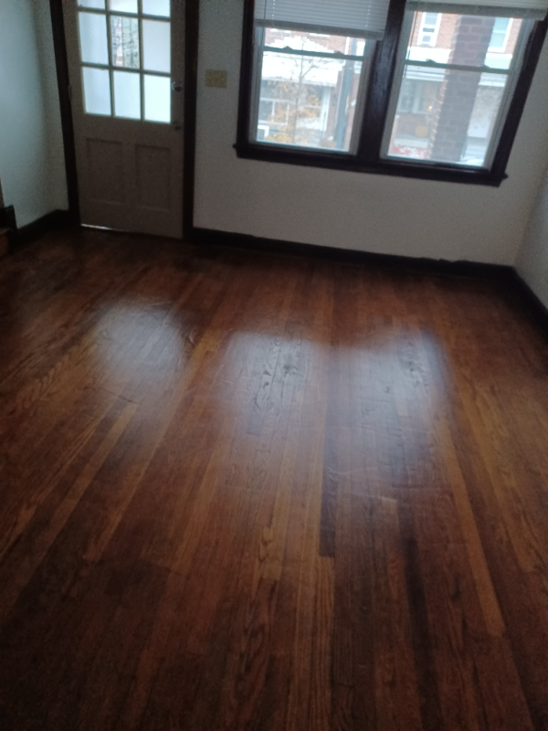 Foto del edificio - 1745 Lyman Pl NE