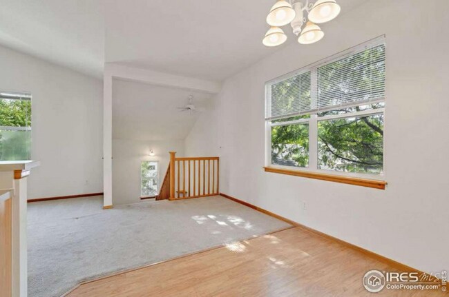Foto del edificio - 640 Gooseberry Dr