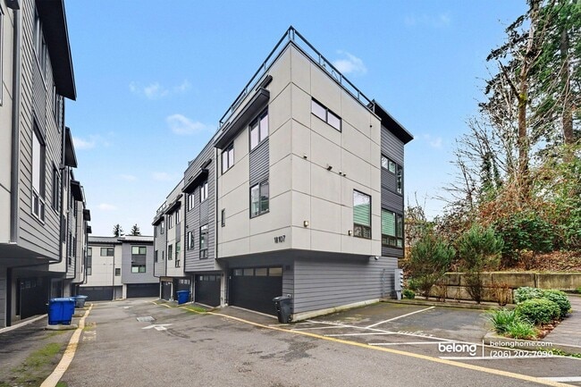 Foto del edificio - 18107 65th Ave NE