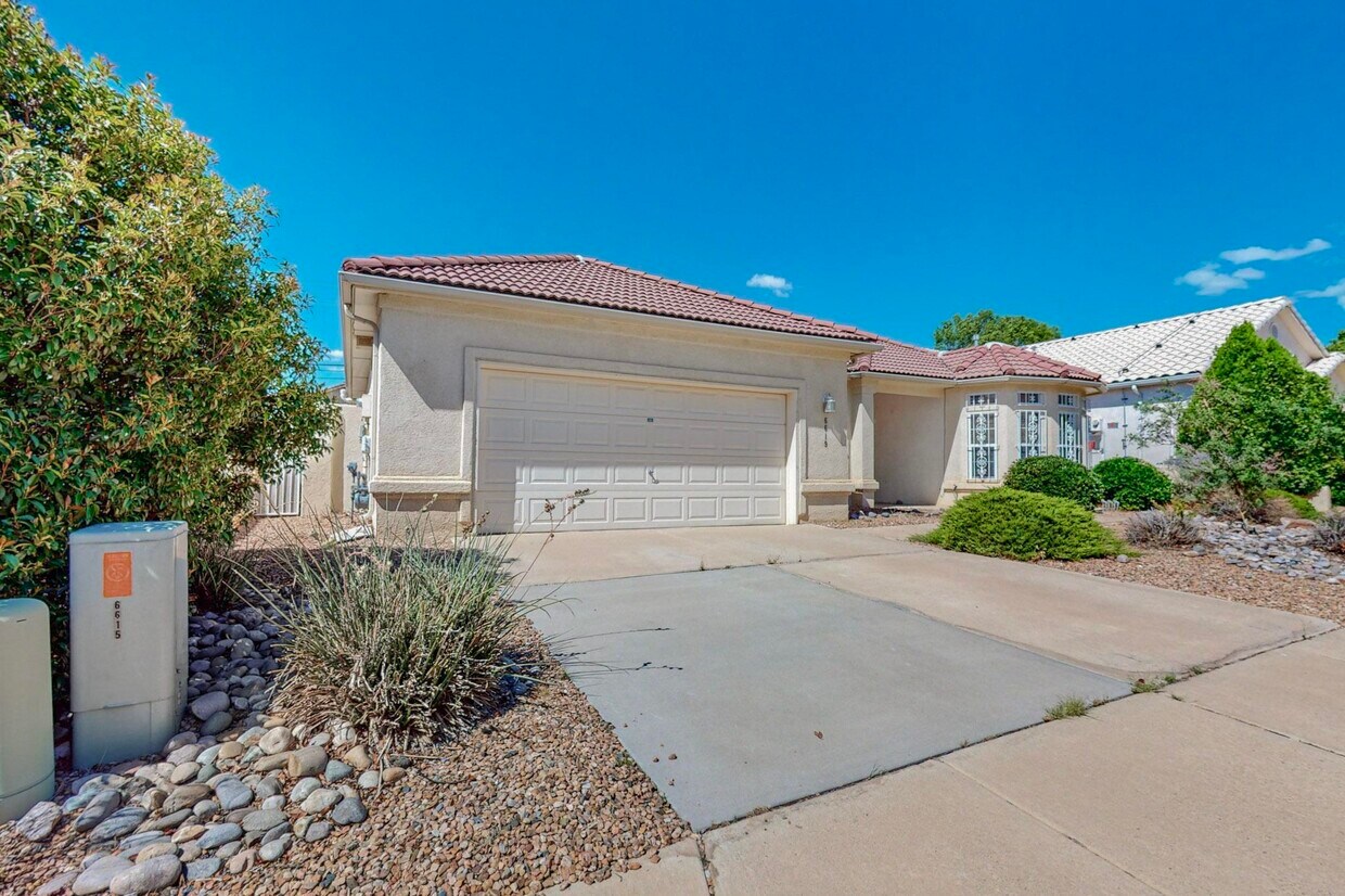 Primary Photo - 6619 Tesoro Pl NE