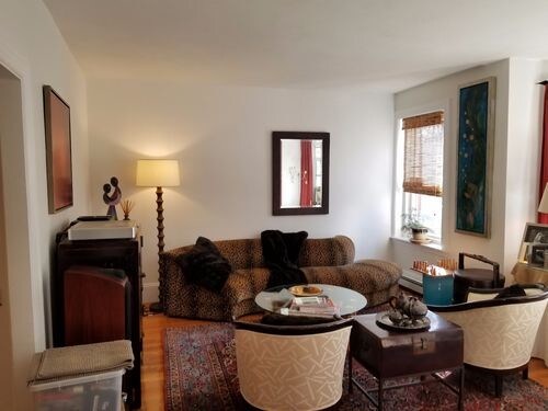 Foto del edificio - 823 Washington St
