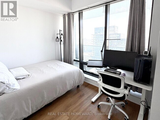 Photo du bâtiment - 5 St Joseph St