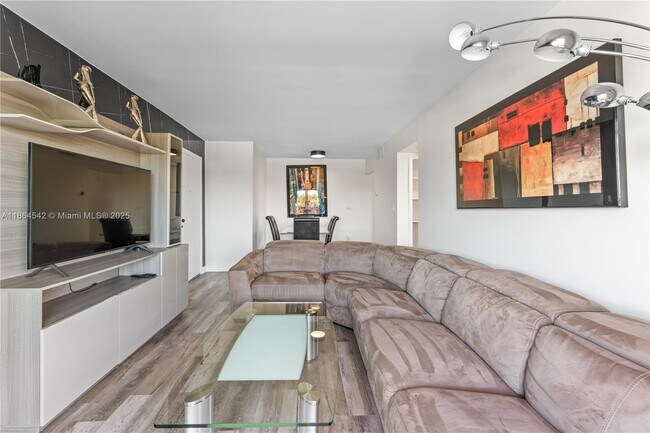Foto del edificio - 2401 SW 10th St