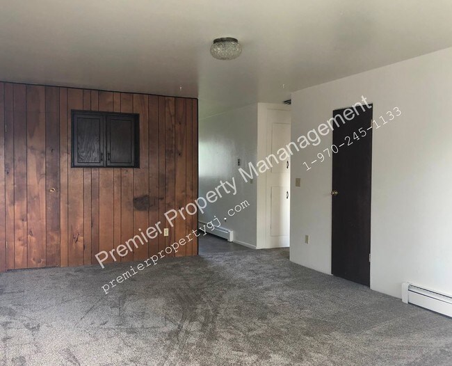 Foto del edificio - 482 Harris Rd 2