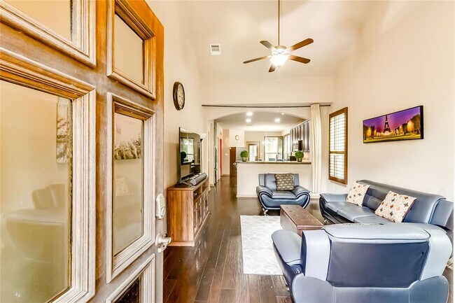 Foto del edificio - 3451 Mayfield Ranch Blvd