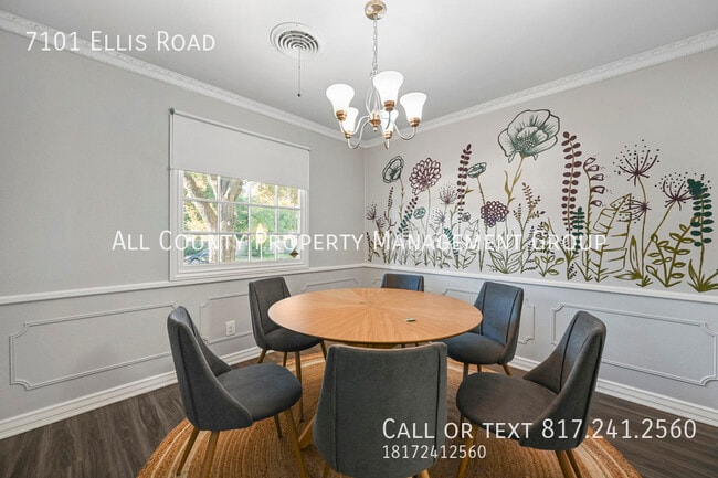 Foto del edificio - 7101 Ellis Rd