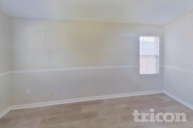 Building Photo - 2721 Painted Pony Dr