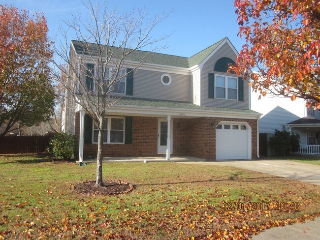 Building Photo - 3701 Castlewood Dr