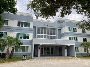 Building Photo - 14820 Naranja Lakes Blvd