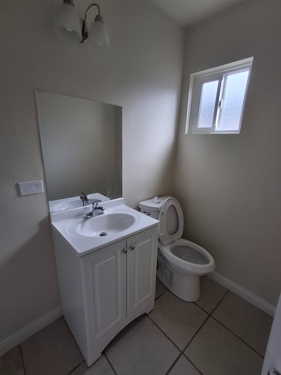 Building Photo - 13453 1/4 Filmore St