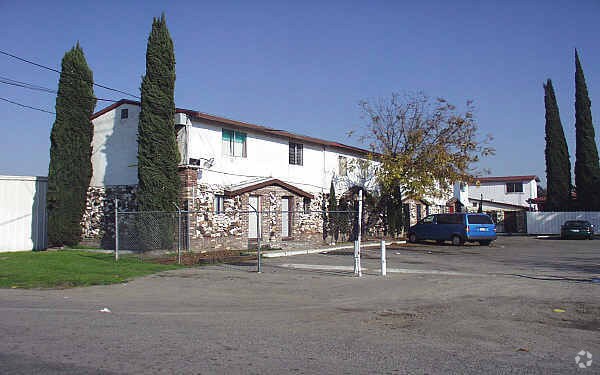 Foto del edificio - 1680 S Union St