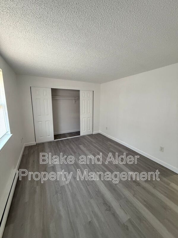 Foto del edificio - 3805 NE 152nd Ave