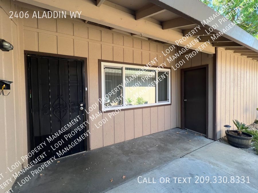 Primary Photo - Spacious 2 Bedroom Duplex
