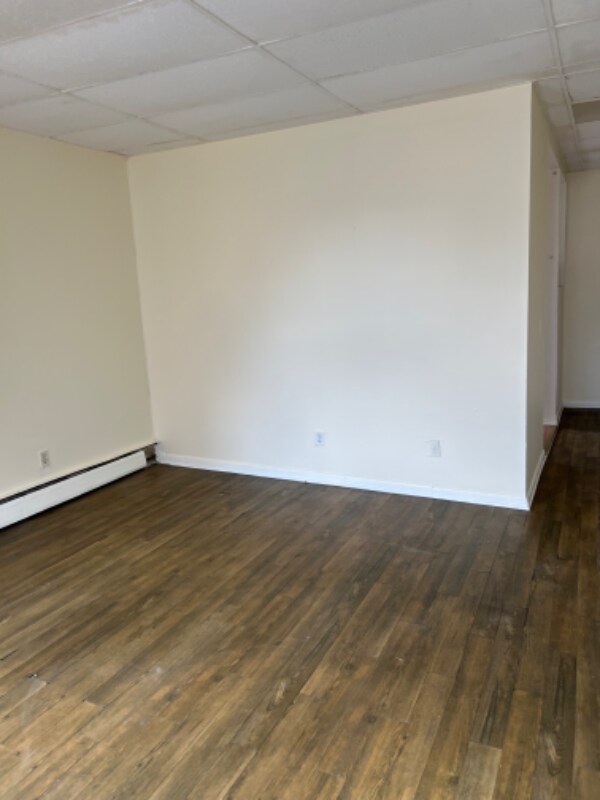 Building Photo - 193 Lark St