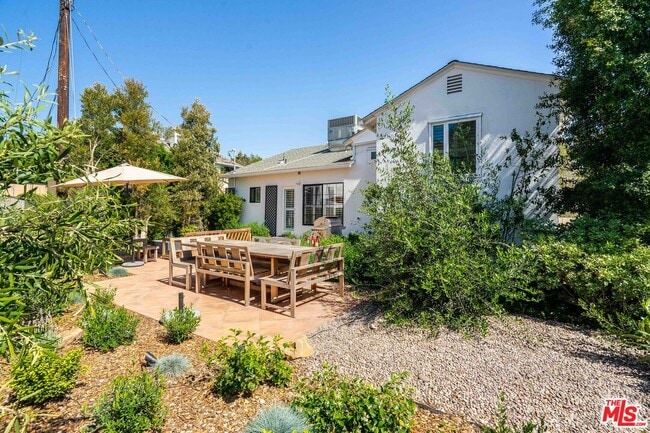 Foto del edificio - 741 Chautauqua Blvd