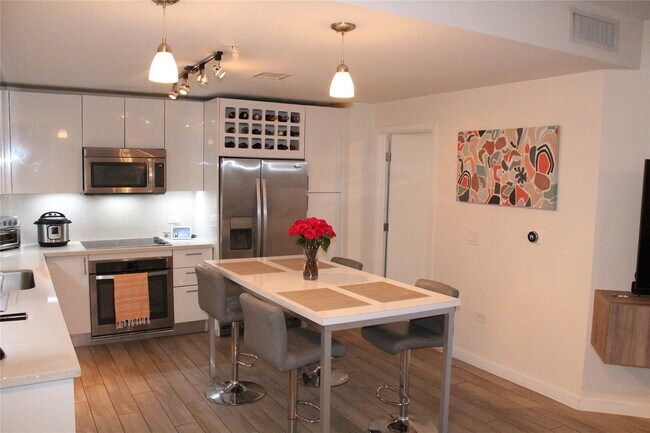 Foto del edificio - 999 SW 1st Ave