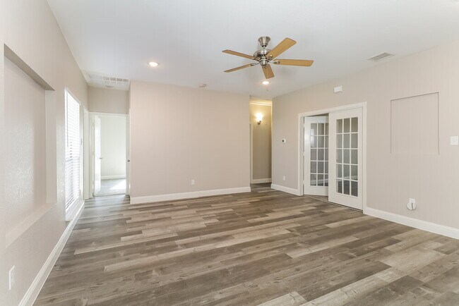 Foto del edificio - 1029 Primrose St