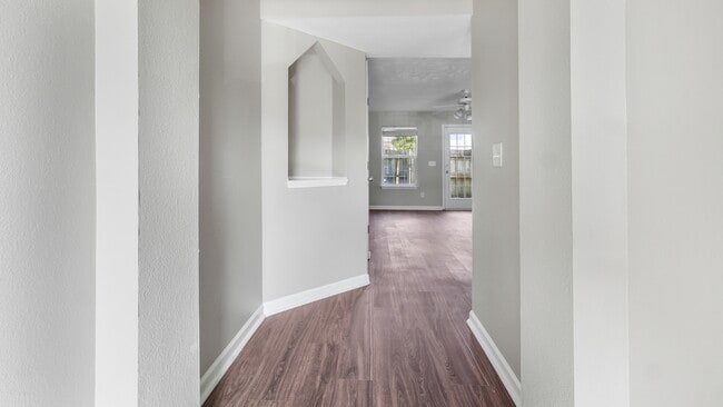 Foto del edificio - 3130 George Buchanan