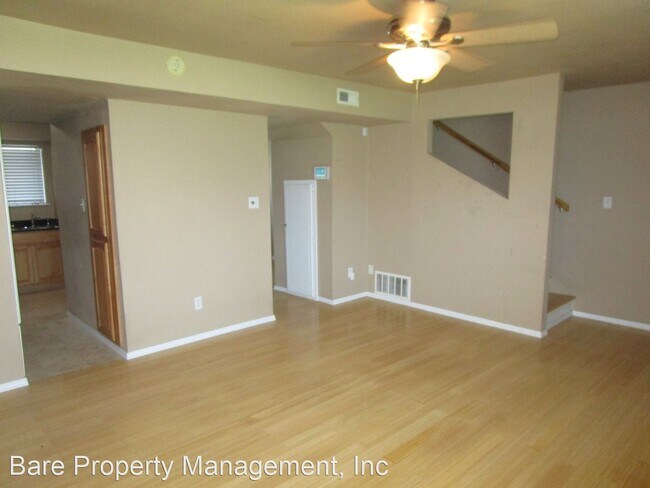 Building Photo - 2 br, 2.5 bath House - 1420 Bill Carroll D...