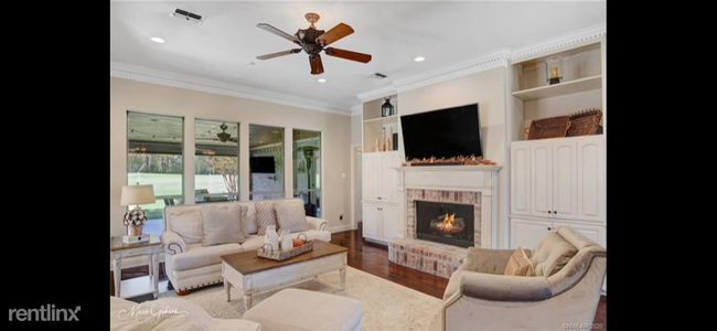 Building Photo - 4 br, 3.5 bath House - 122, Stonebridge Blvd