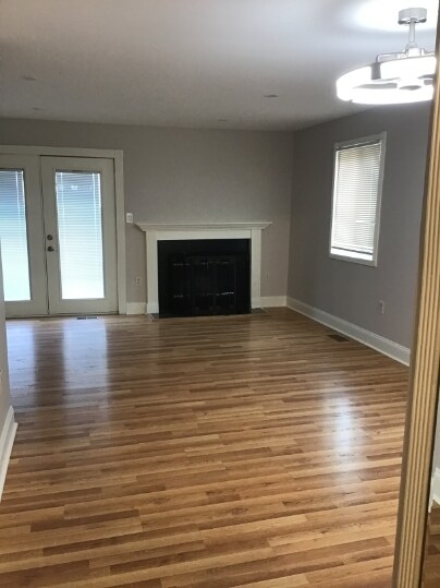 Foto del edificio - 64 Hawthorne Ct NE