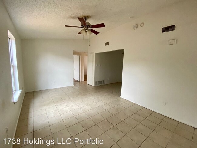 Building Photo - 4 br, 2 bath House - 1522 33rd St