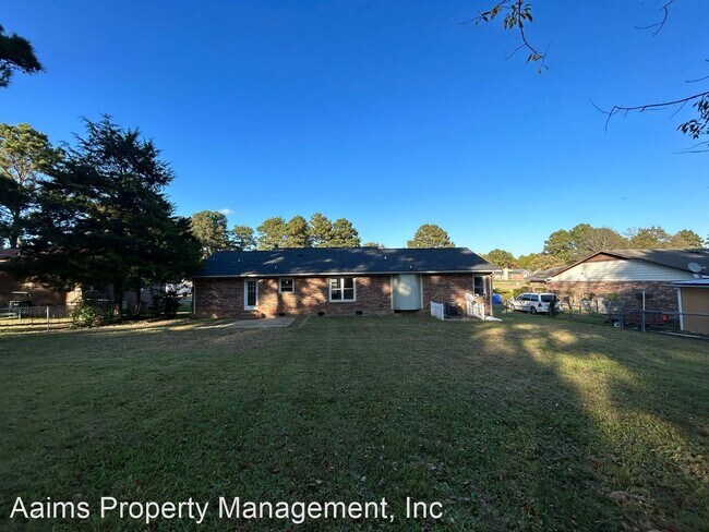 Foto del edificio - 3 br, 2 bath House - 6936 Bostick Drive