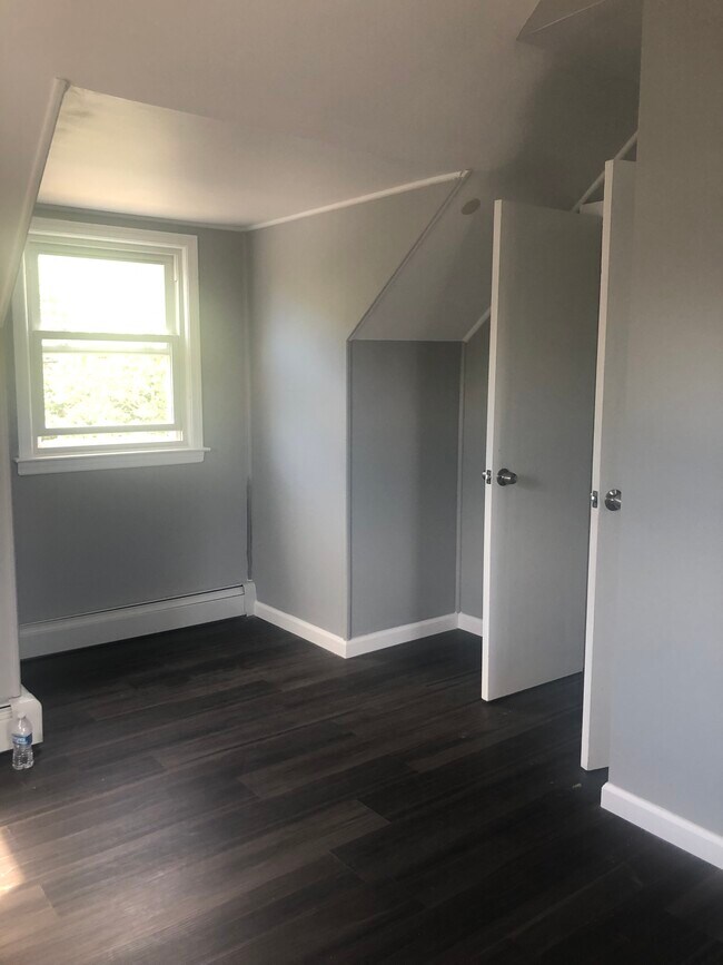 Dormitorio 1 - 14151 182nd St