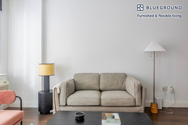 Foto del edificio - 148 1st St