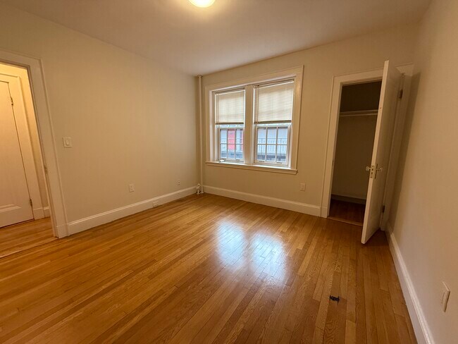 Foto del edificio - 360 Harvard St