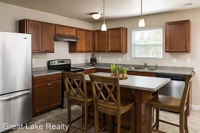 Foto del edificio - 4 br, 2.5 bath House - 223 Station Hill St...