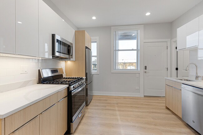 Foto del edificio - 7423 N Clark St