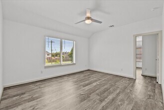 Building Photo - 1512 Harvest Vine Ct