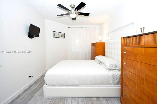Foto del edificio - 1133 102nd St