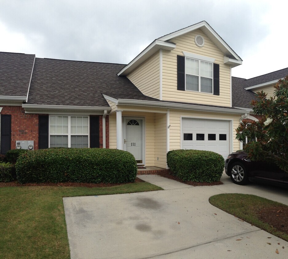 Foto principal - Bay Hill Townhomes in Evans