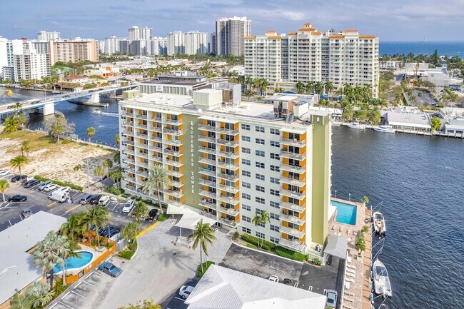 Foto del edificio - 2900 NE 30th St