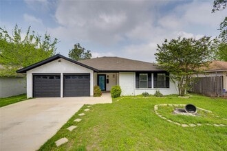 Building Photo - 6705 Lancret Hill Dr