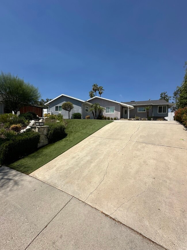 Building Photo - 5741 Larryan Dr