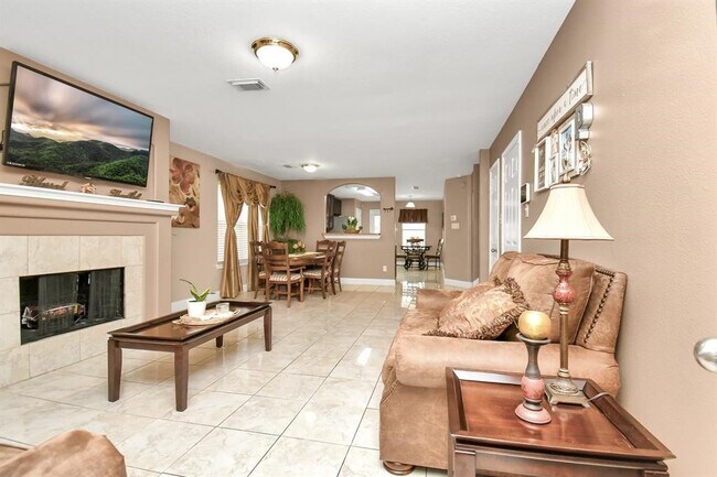 Foto del edificio - 1215 Lavender Shade Ct